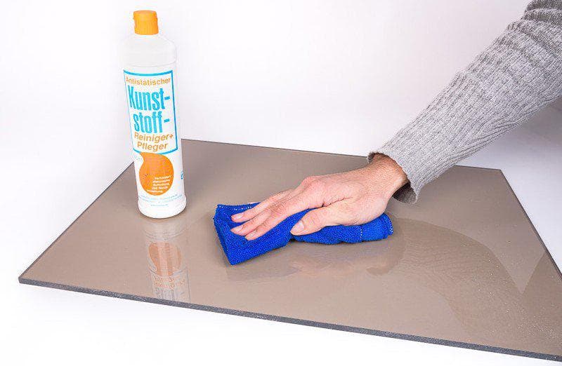 Acrylglas reinigen
